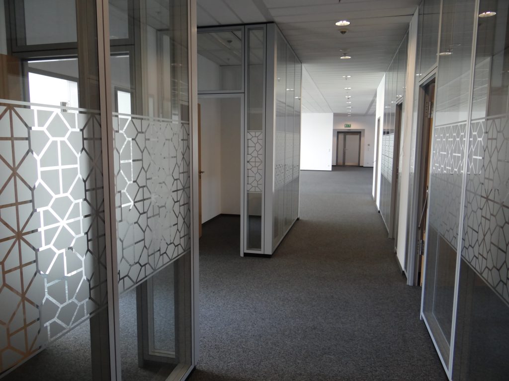 Свободни офис площи - 650 кв.м. 4 203